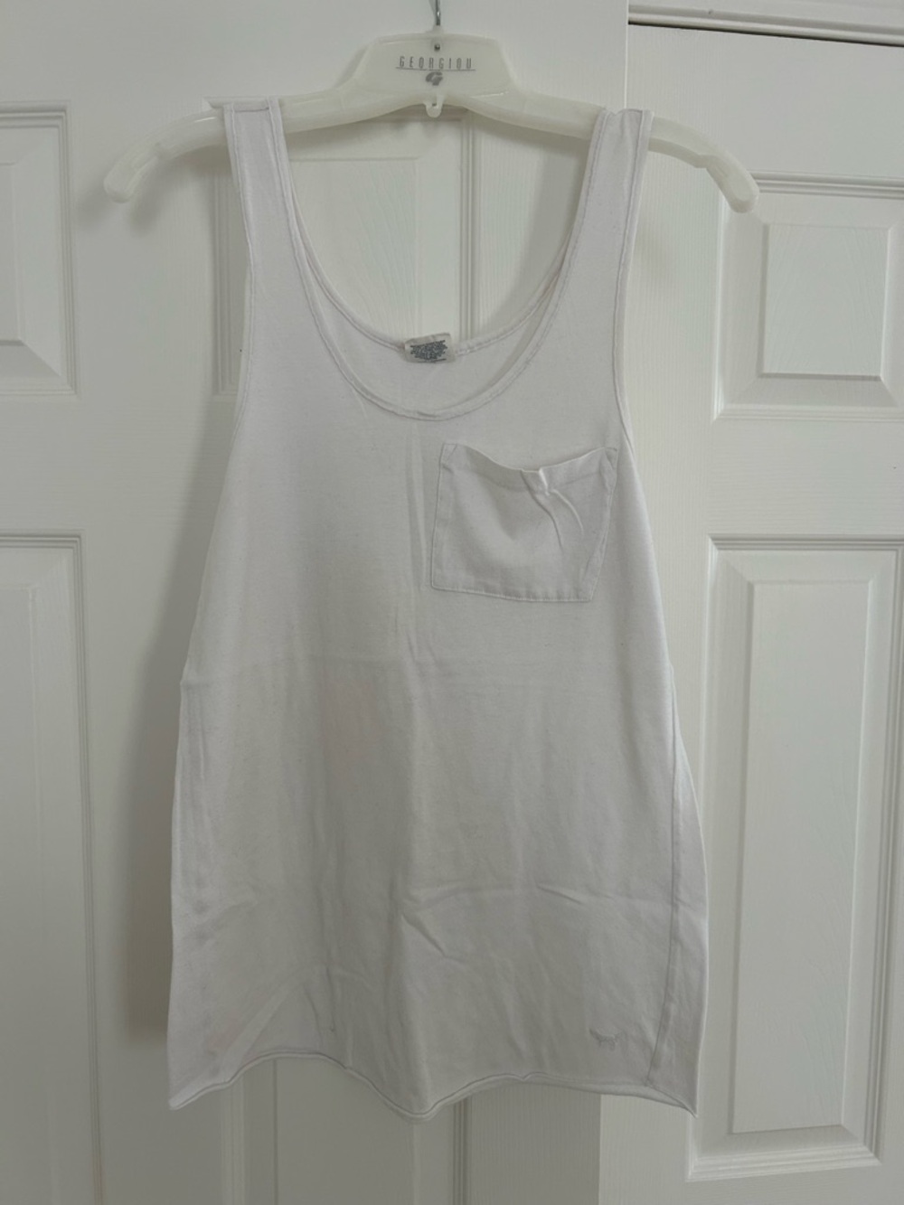 PINK Victoria's Secret White Scoop Neck Pocket Tank
